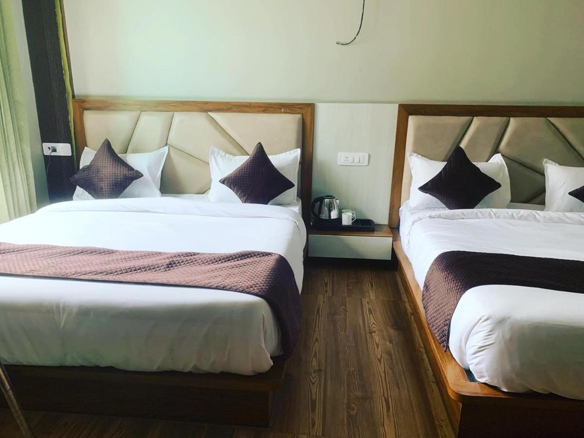 Hotel & Hostel Vimal Ganga Rishīkesh Exterior foto