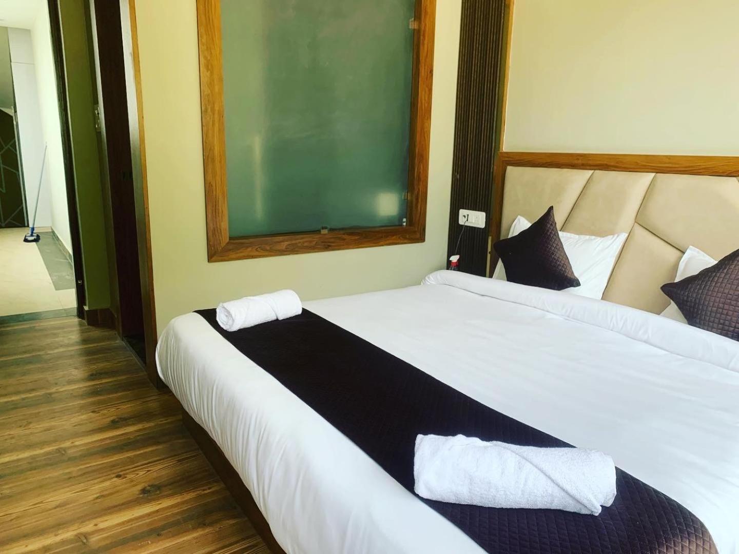 Hotel & Hostel Vimal Ganga Rishīkesh Exterior foto